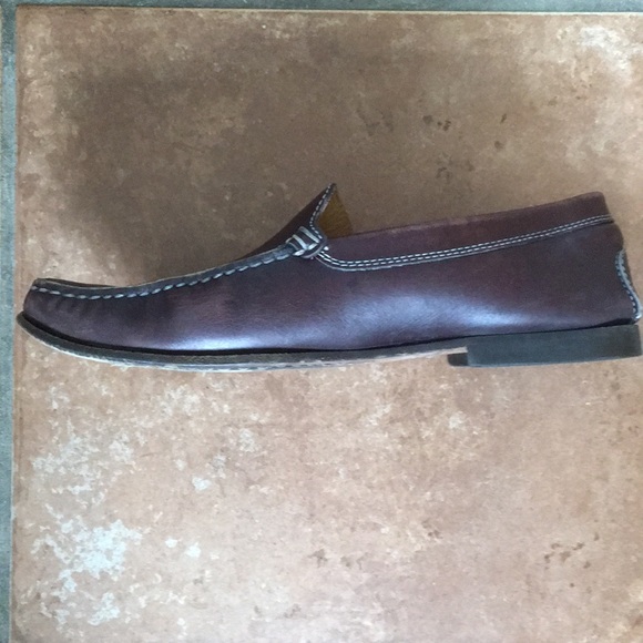 SALE! Pristine Tod’s Moccasins. - Picture 4 of 7